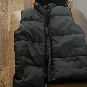 Old Navy Boys puffer Vest